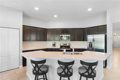 1817 Berkshire Circle SW Vero Beach FL 32968