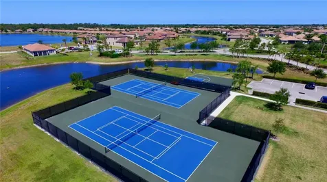 1817 Berkshire Circle SW Vero Beach FL 32968