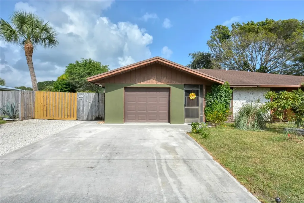3509 SE Kensington Street Stuart FL 34997