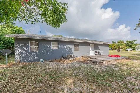 476 6th Avenue SW Vero Beach FL 32962