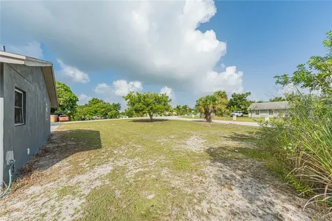 476 6th Avenue SW Vero Beach FL 32962
