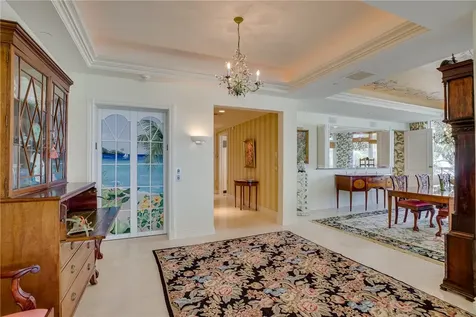300 Beachview Drive Indian River Shores FL 32963