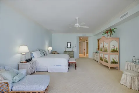 300 Beachview Drive Indian River Shores FL 32963