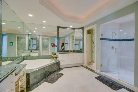 300 Beachview Drive Indian River Shores FL 32963