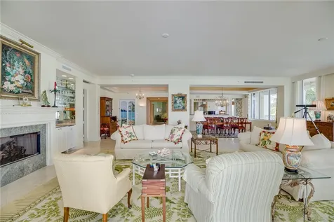 300 Beachview Drive Indian River Shores FL 32963