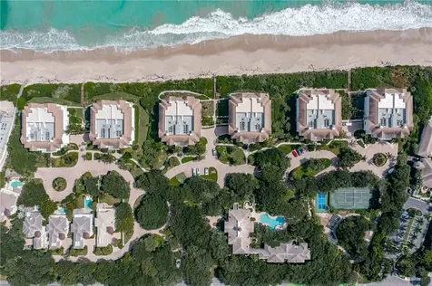 300 Beachview Drive Indian River Shores FL 32963