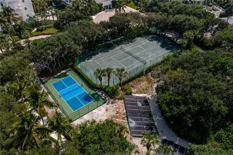 300 Beachview Drive Indian River Shores FL 32963
