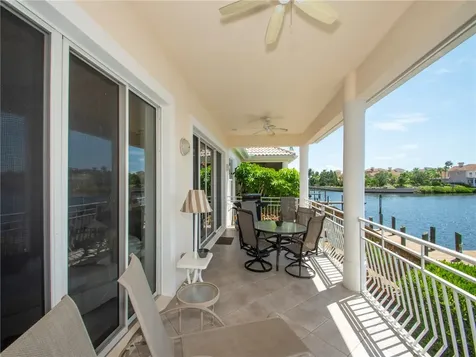 5604 N Harbor Village Drive Vero Beach FL 32967