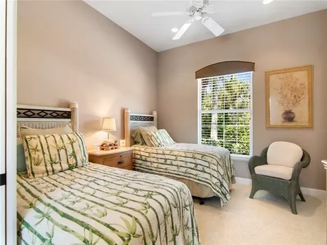 5604 N Harbor Village Drive Vero Beach FL 32967