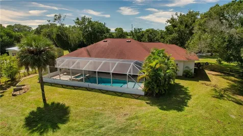 1020 66th Avenue Vero Beach FL 32966