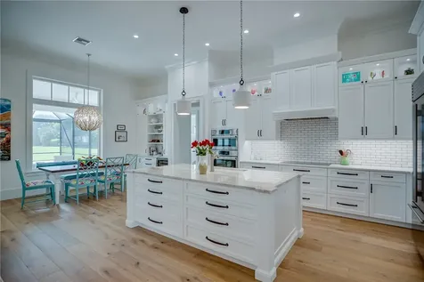 6485 Frances Manor Vero Beach FL 32967