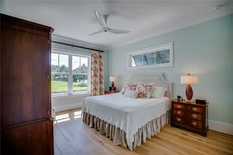 6485 Frances Manor Vero Beach FL 32967