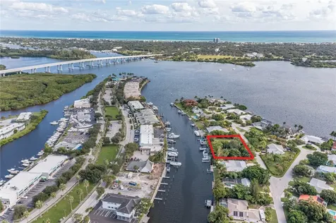 12 Sea Gull Avenue Vero Beach FL 32960