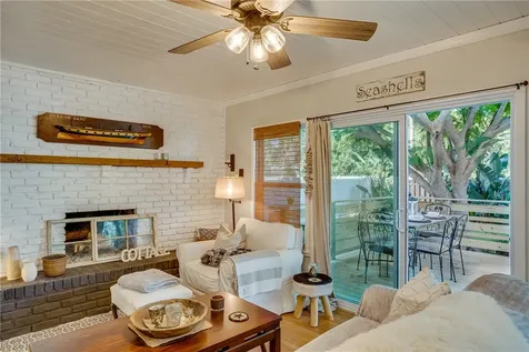 2433 19th Avenue Vero Beach FL 32960