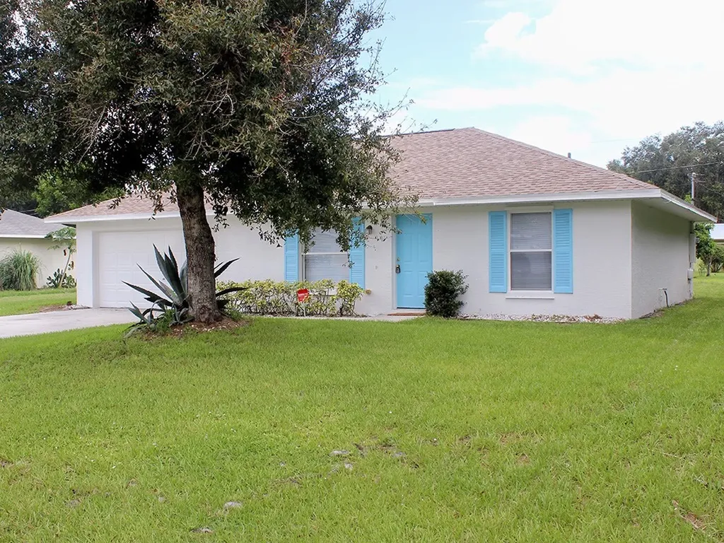 2246 15th Avenue SW Vero Beach FL 32962