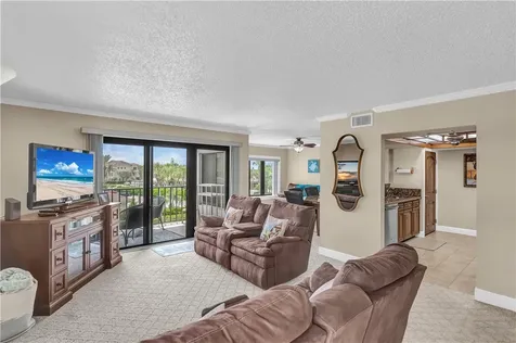 1616 Ocean Drive Vero Beach FL 32963