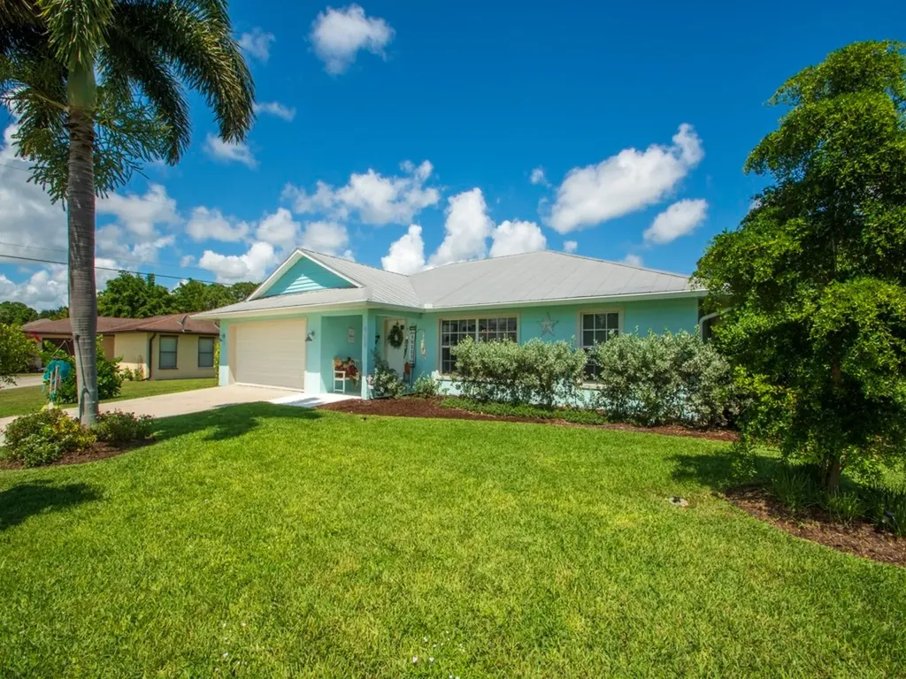 966 18th Street SW Vero Beach FL 32962