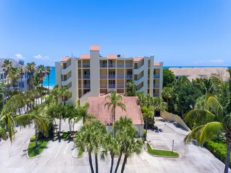 1026 Flamevine Lane Vero Beach FL 32963