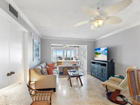 1026 Flamevine Lane Vero Beach FL 32963