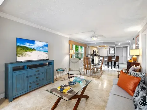 1026 Flamevine Lane Vero Beach FL 32963