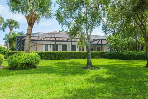 1750 Paseo Del Lago Lane Vero Beach FL 32967