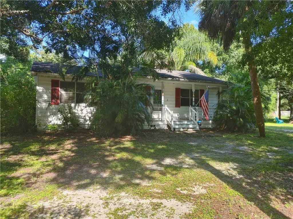 1545 38th Avenue Vero Beach FL 32960