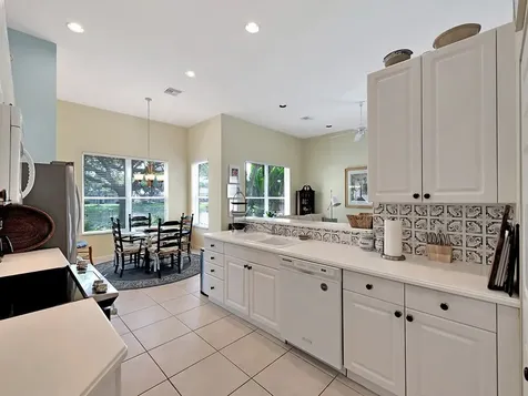 9380 W Maiden Court Vero Beach FL 32963
