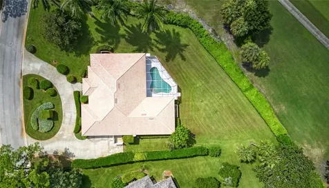 5805 Clubhouse Drive Vero Beach FL 32967