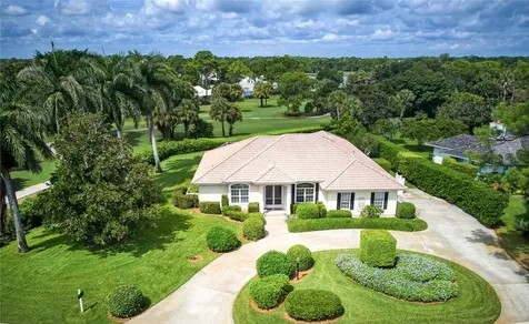 5805 Clubhouse Drive Vero Beach FL 32967