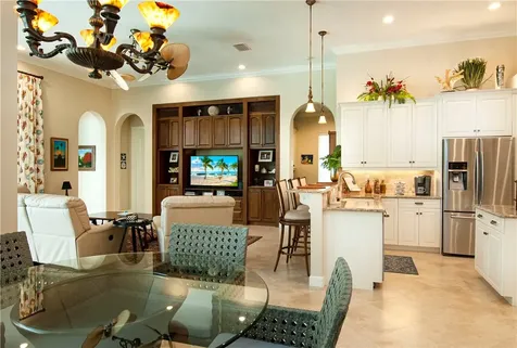 1685 Lee Avenue Vero Beach FL 32966