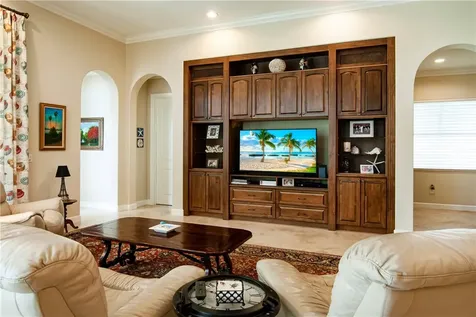 1685 Lee Avenue Vero Beach FL 32966