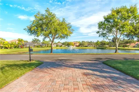 1685 Lee Avenue Vero Beach FL 32966