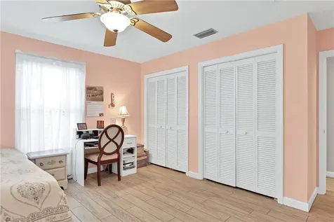 4890 12th Place Vero Beach FL 32966