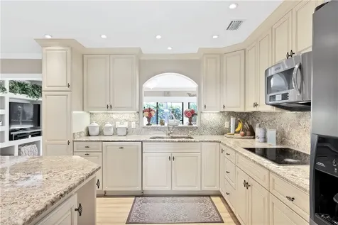 4890 12th Place Vero Beach FL 32966