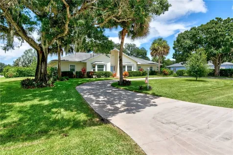 4890 12th Place Vero Beach FL 32966