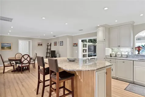 4890 12th Place Vero Beach FL 32966