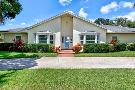 4890 12th Place Vero Beach FL 32966