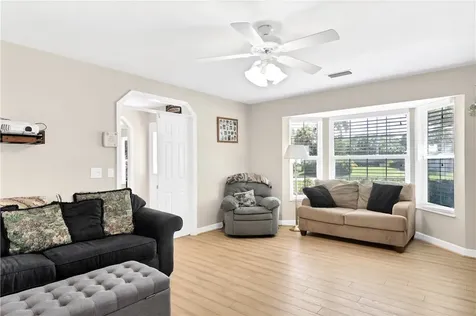 4890 12th Place Vero Beach FL 32966