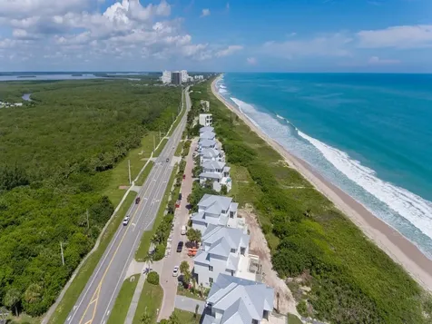 4428 N Highway A1a Hutchinson Island FL 34949