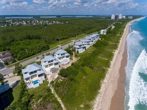 4428 N Highway A1a Hutchinson Island FL 34949