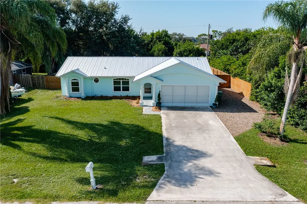 105 Duncan Street Sebastian FL 32958