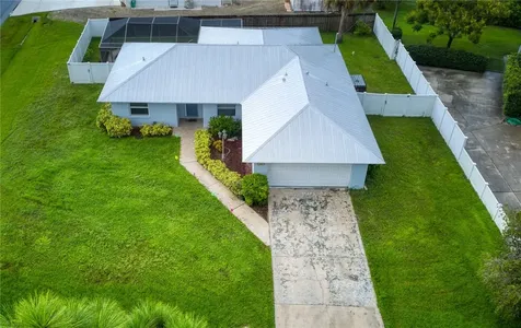 481 Kendall Avenue Sebastian FL 32958