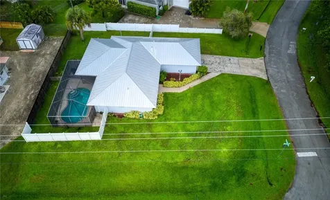 481 Kendall Avenue Sebastian FL 32958