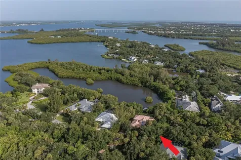 2600 Riverview Court Vero Beach FL 32963
