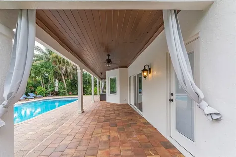 2600 Riverview Court Vero Beach FL 32963
