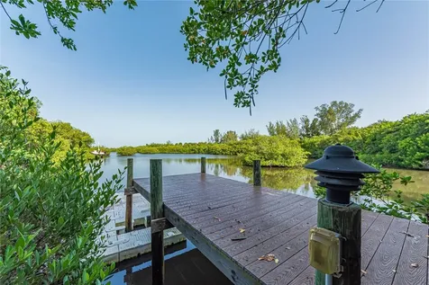 2600 Riverview Court Vero Beach FL 32963