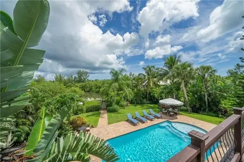 2600 Riverview Court Vero Beach FL 32963