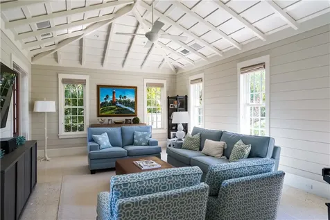 255 Ocean Way Vero Beach FL 32963