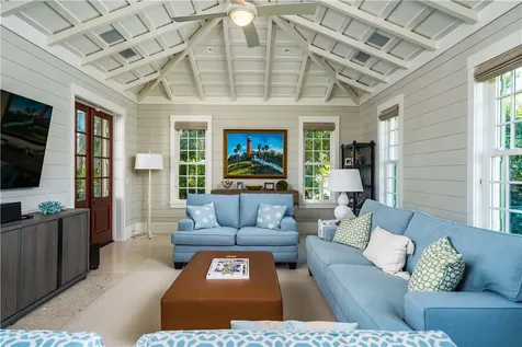 255 Ocean Way Vero Beach FL 32963