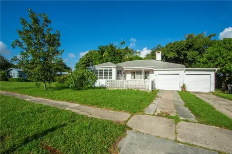 605 Beach Court Fort Pierce FL 34950
